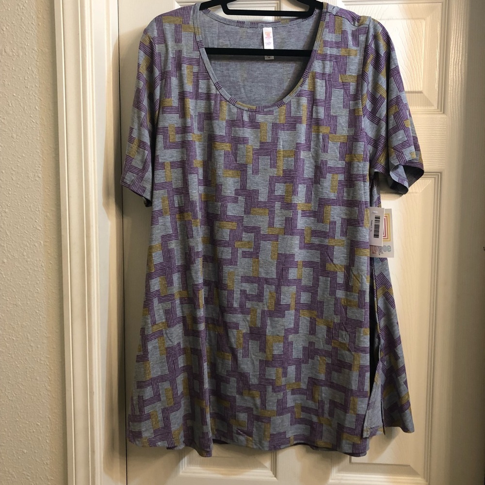 NWT Lularoe Perfect T gray